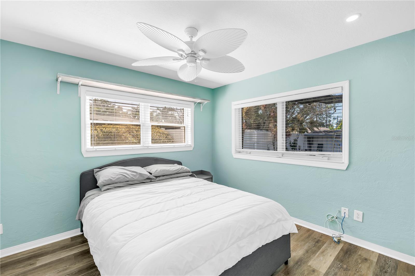 BELLE VISTA POINT - Residential