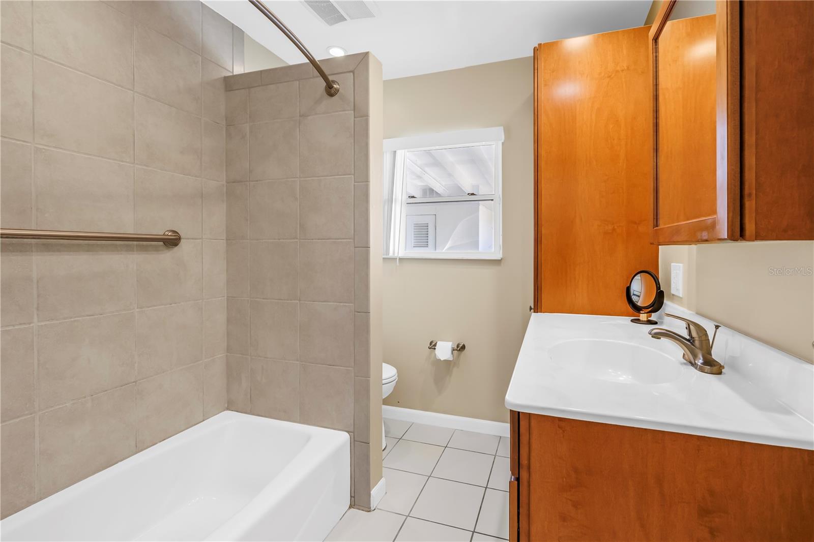 BELLE VISTA POINT - Residential