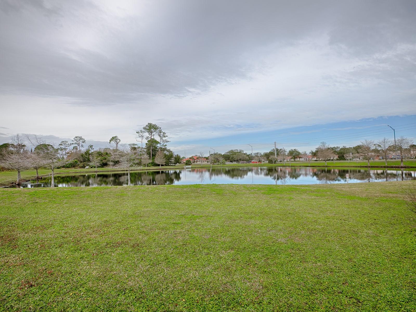 408 BAYWOOD CIRCLE