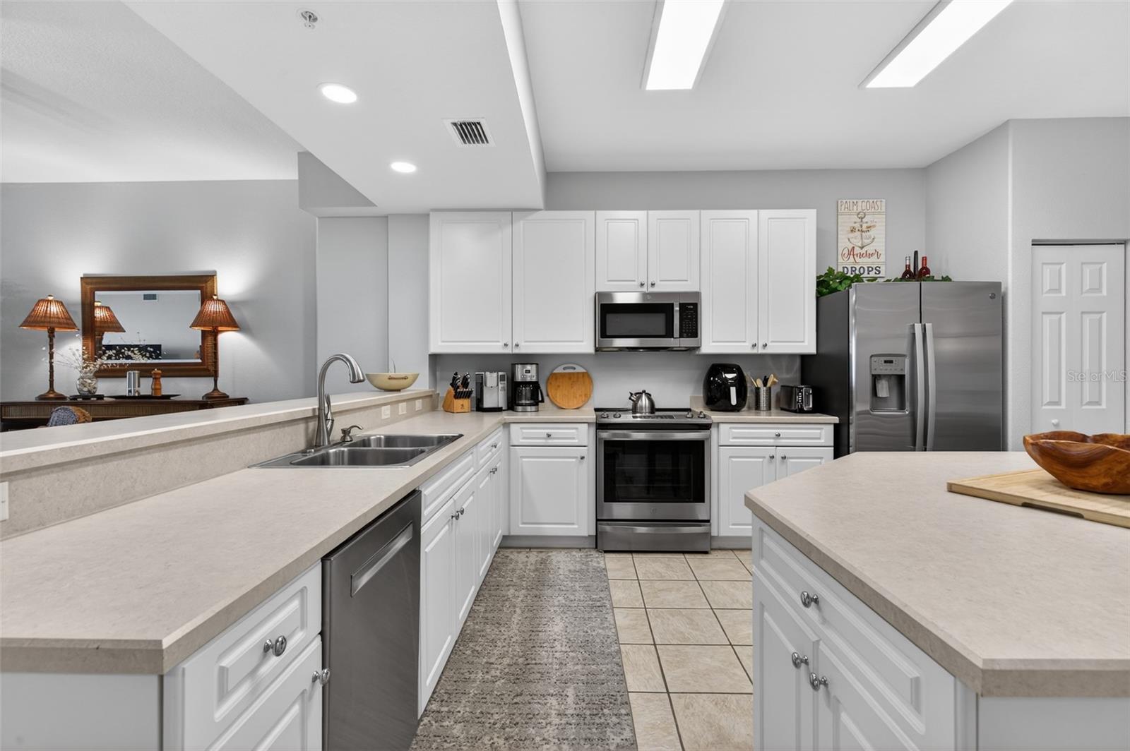 SURF CLUB II CONDO - Residential