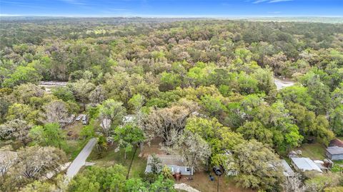 Photo of 7158 Sunnyside Drive, Brooksville, FL 34601 (MLS # TB8484332)