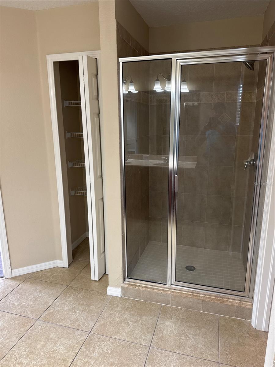 SUMMERFIELD VILLG 1 TRCT 18 - Residential