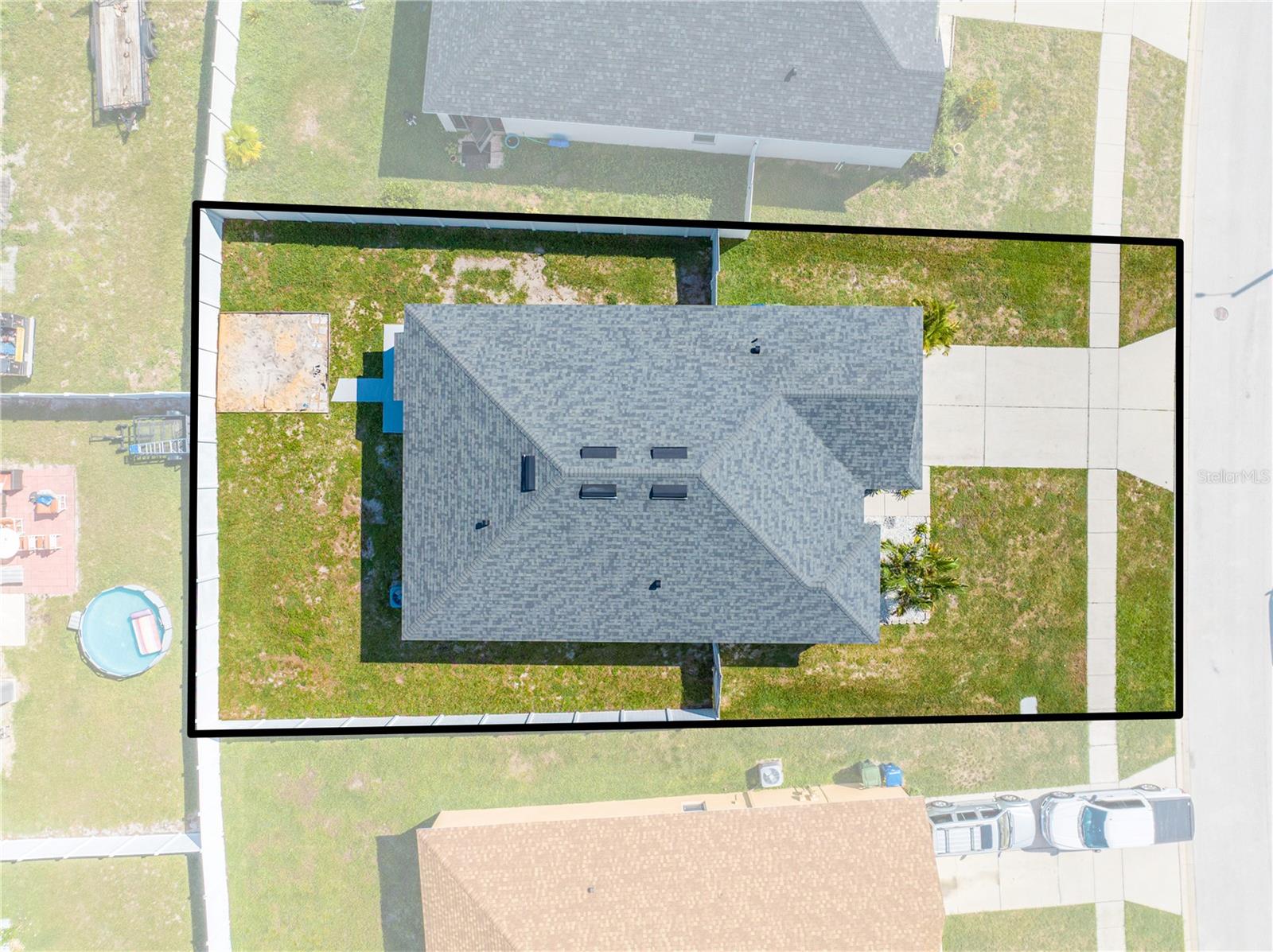 1073 BRENTON MANOR DRIVE