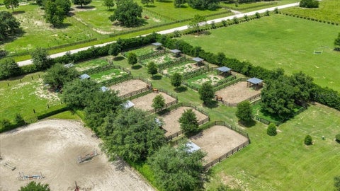 Tiny photo for 6290 SE 178th Court, Morriston, FL 32668 (MLS # OM729490)