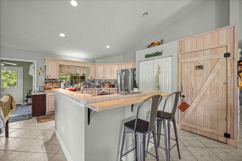 Tiny photo for 6290 SE 178th Court, Morriston, FL 32668 (MLS # OM729490)
