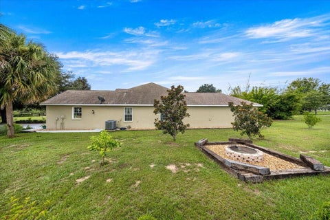 Tiny photo for 6290 SE 178th Court, Morriston, FL 32668 (MLS # OM729490)
