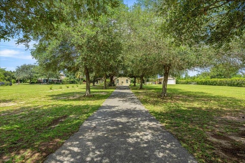 Tiny photo for 6290 SE 178th Court, Morriston, FL 32668 (MLS # OM729490)