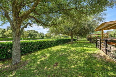 Tiny photo for 6290 SE 178th Court, Morriston, FL 32668 (MLS # OM729490)