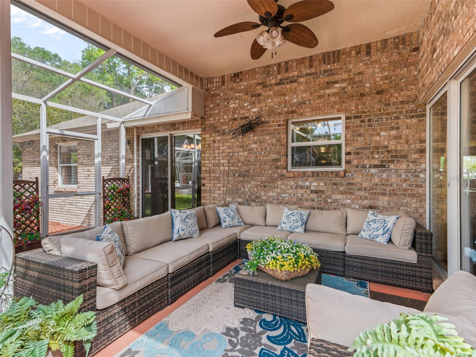 DERBY FARMS - Residential