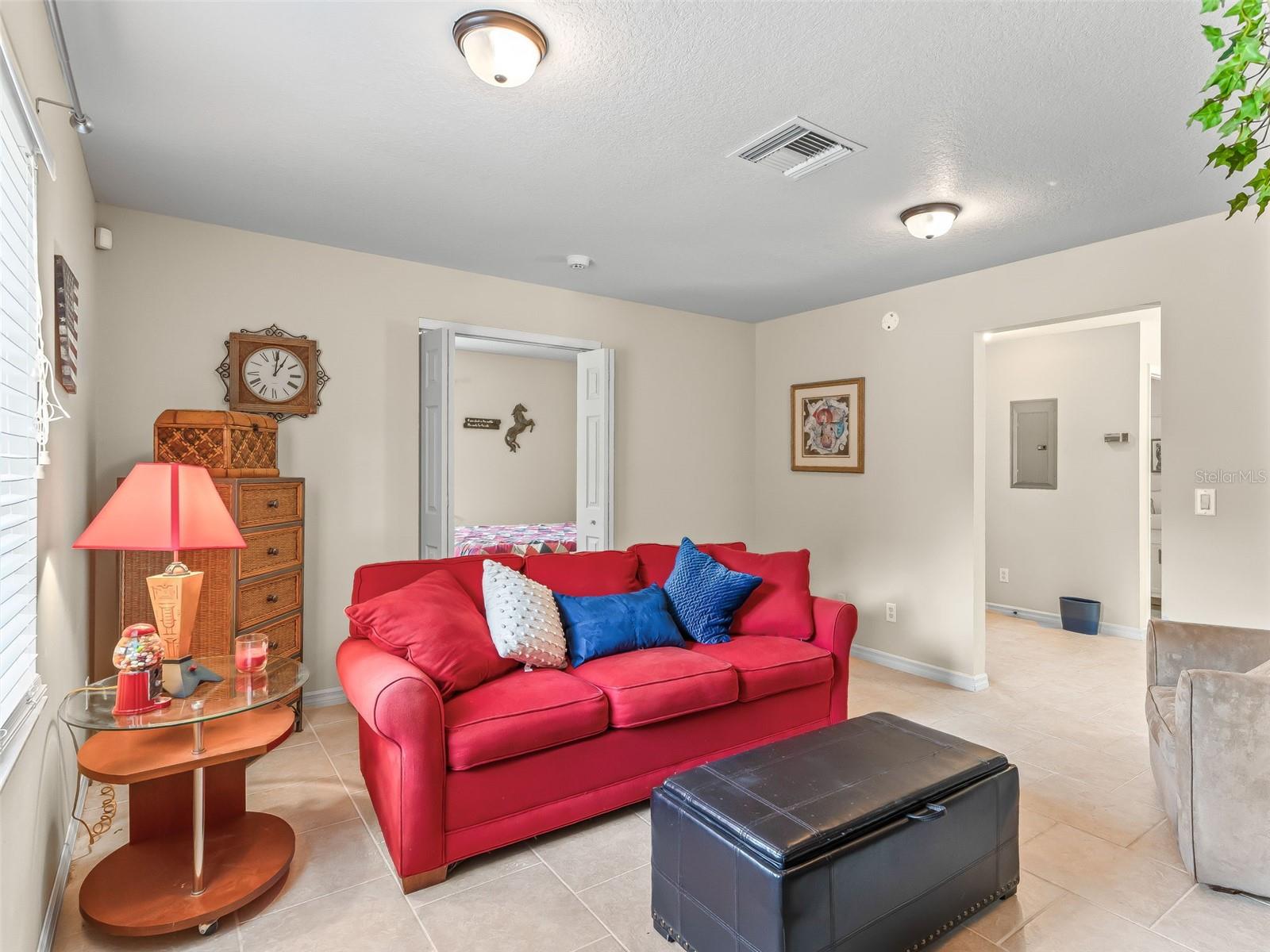 DERBY FARMS - Residential