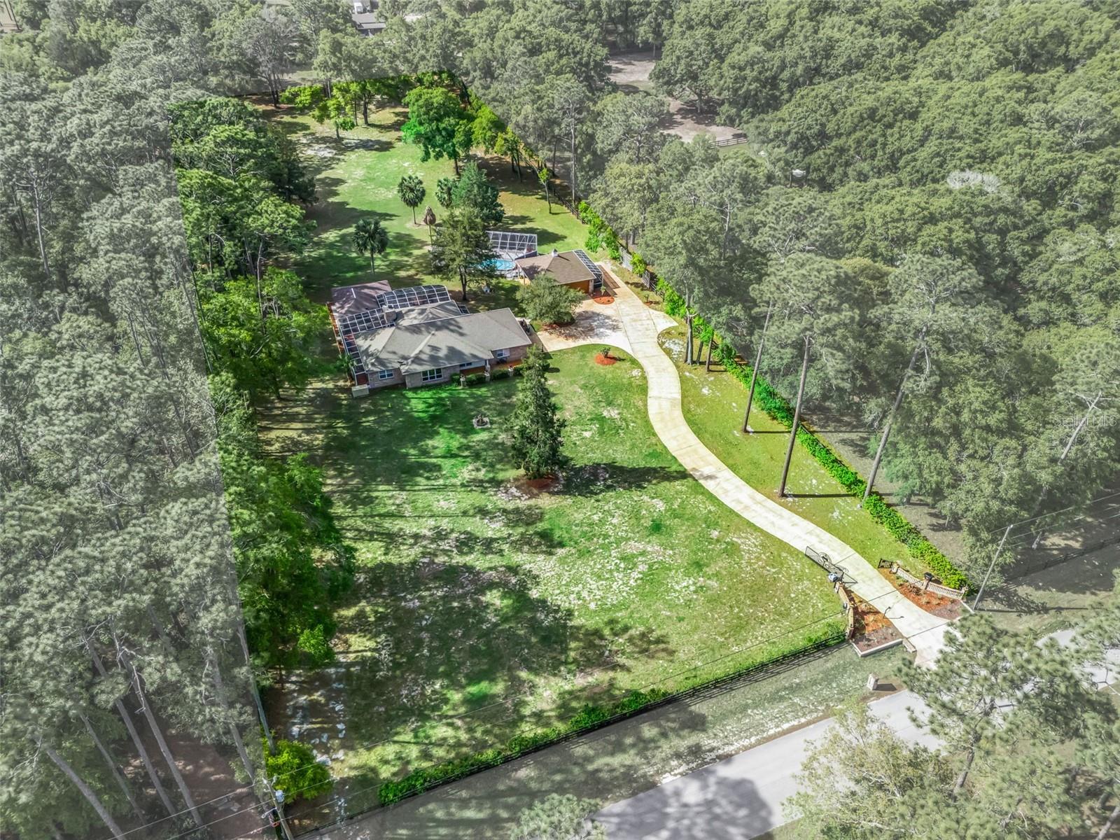 DERBY FARMS - Residential