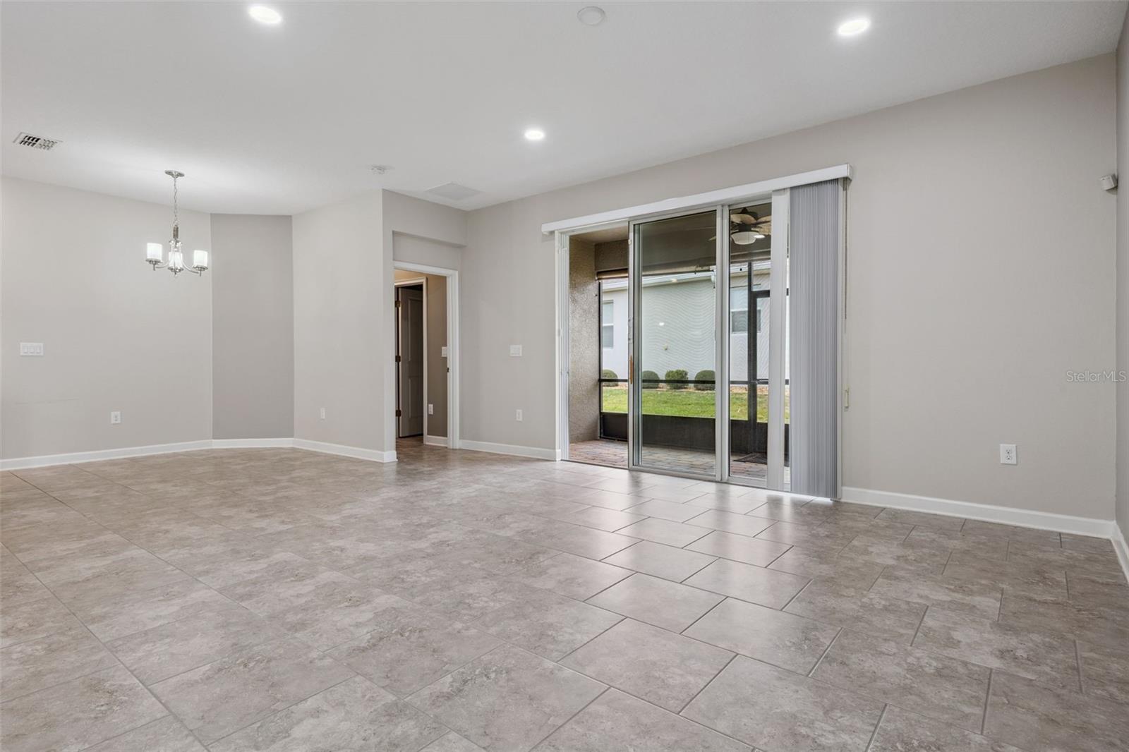 HERITAGE HILLS - Residential