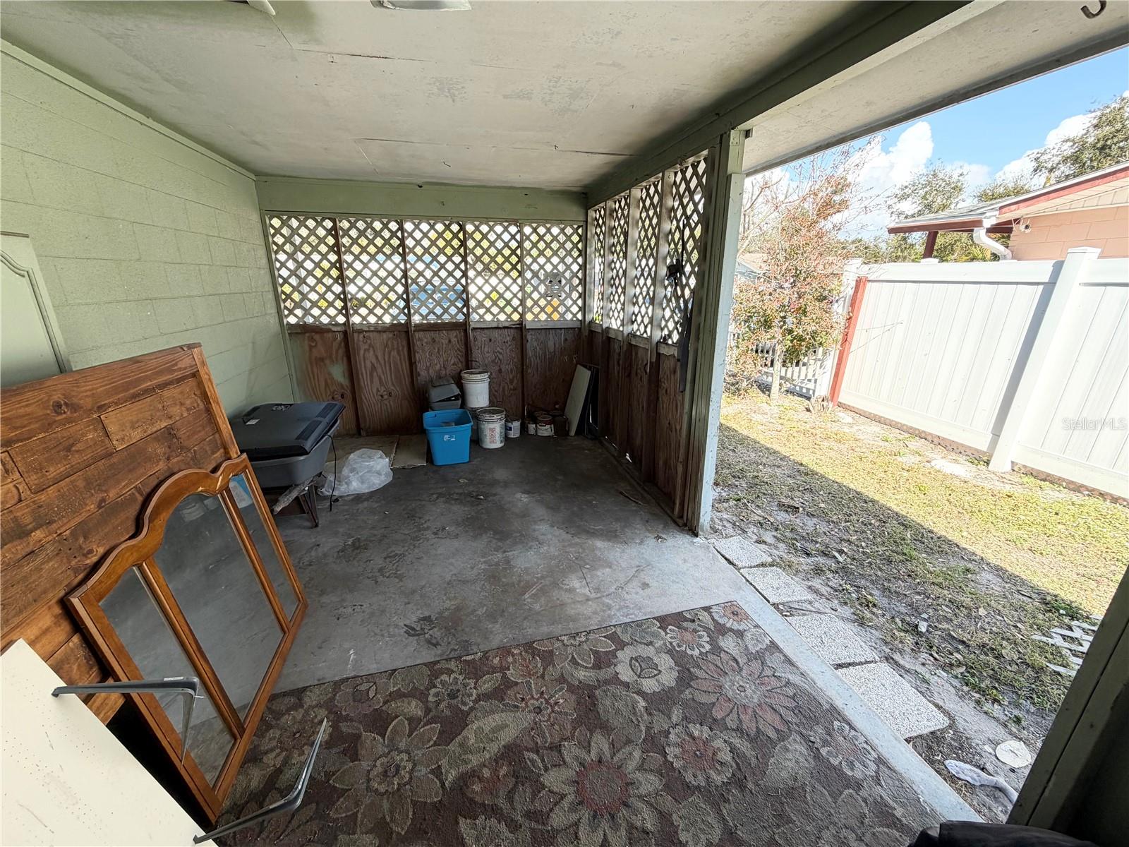 LOCKWOOD GARDENS - Residential