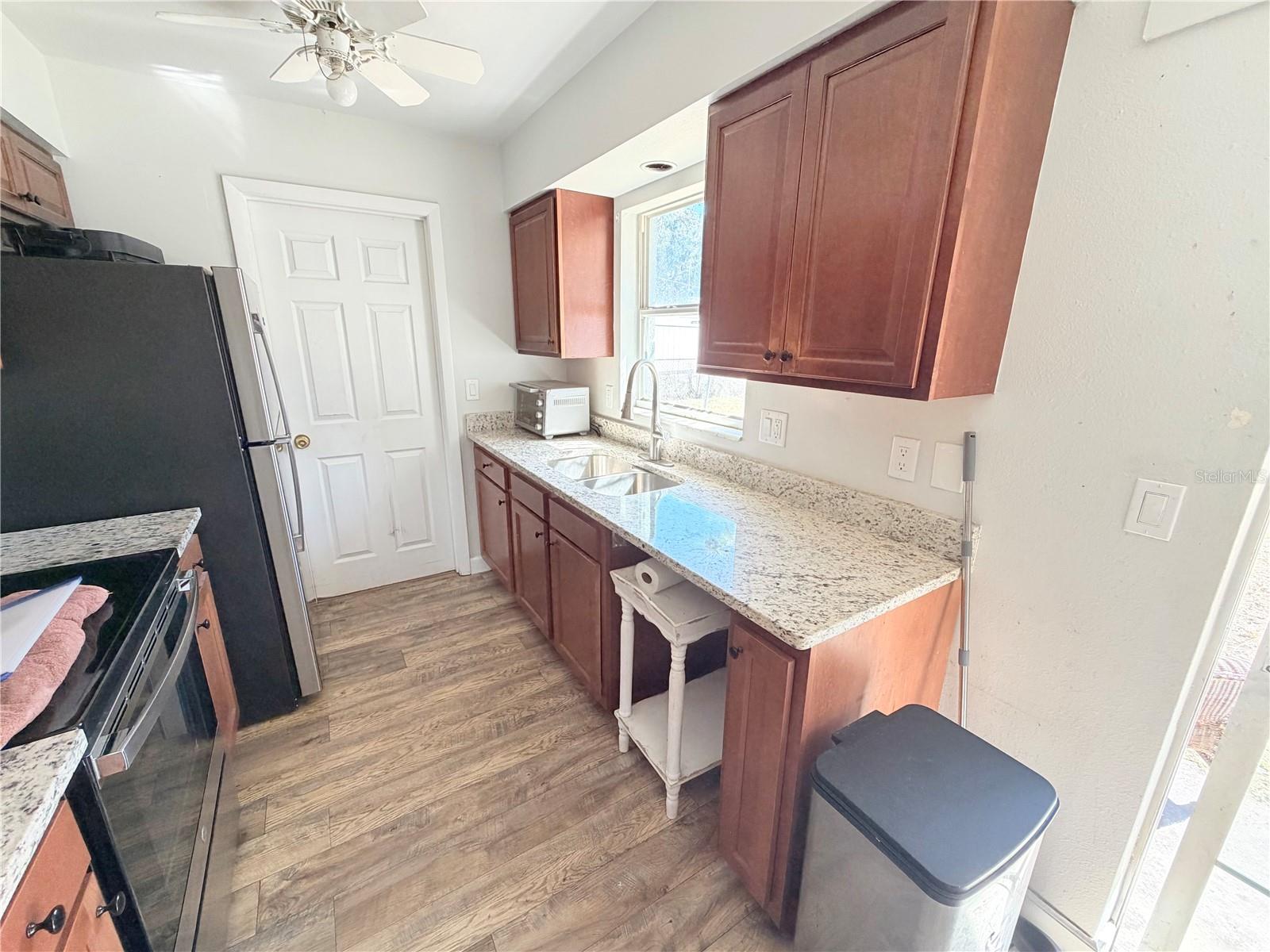 LOCKWOOD GARDENS - Residential