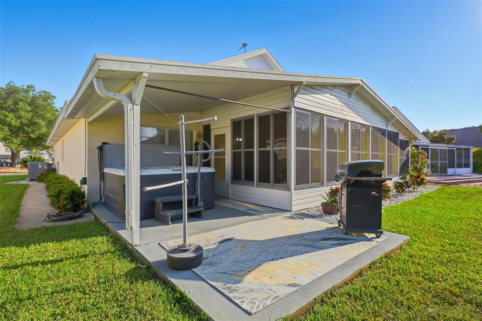 POLO PARK ESTATES - Residential