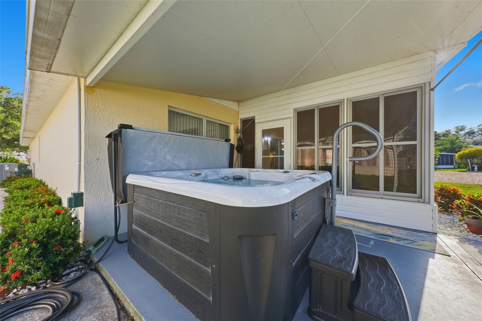 POLO PARK ESTATES - Residential