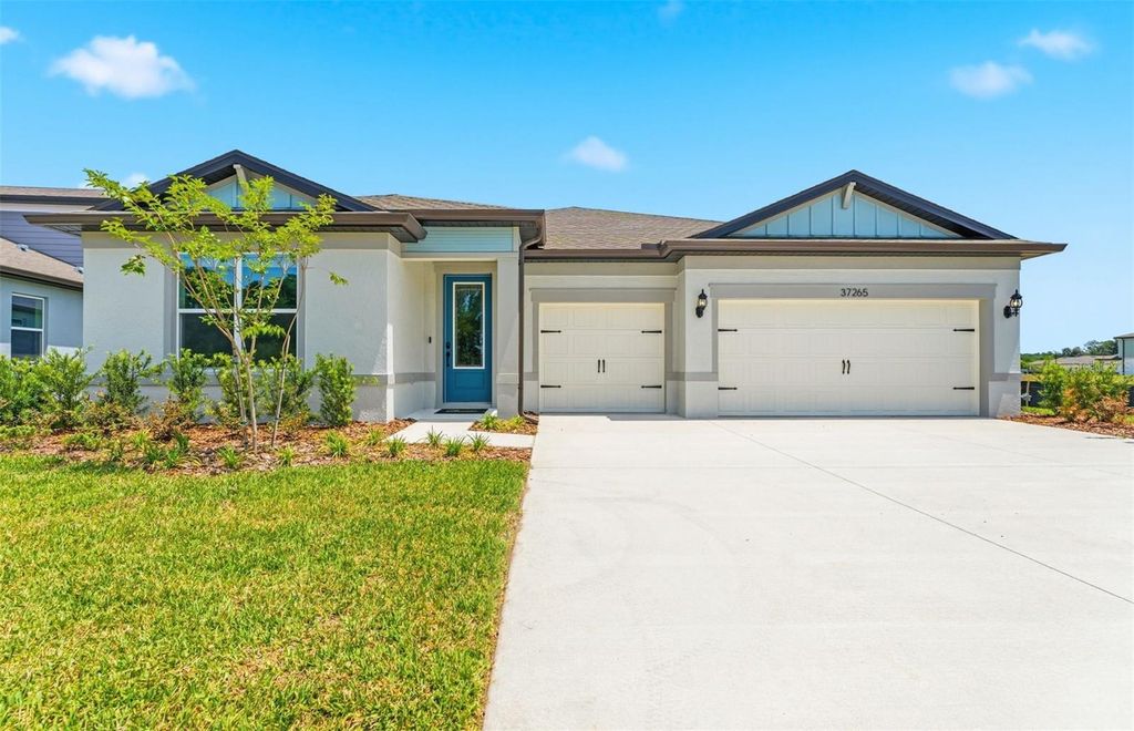 Photo of 37265 Gunnison Drive, Zephyrhills, FL 33540 (MLS # TB8487599)