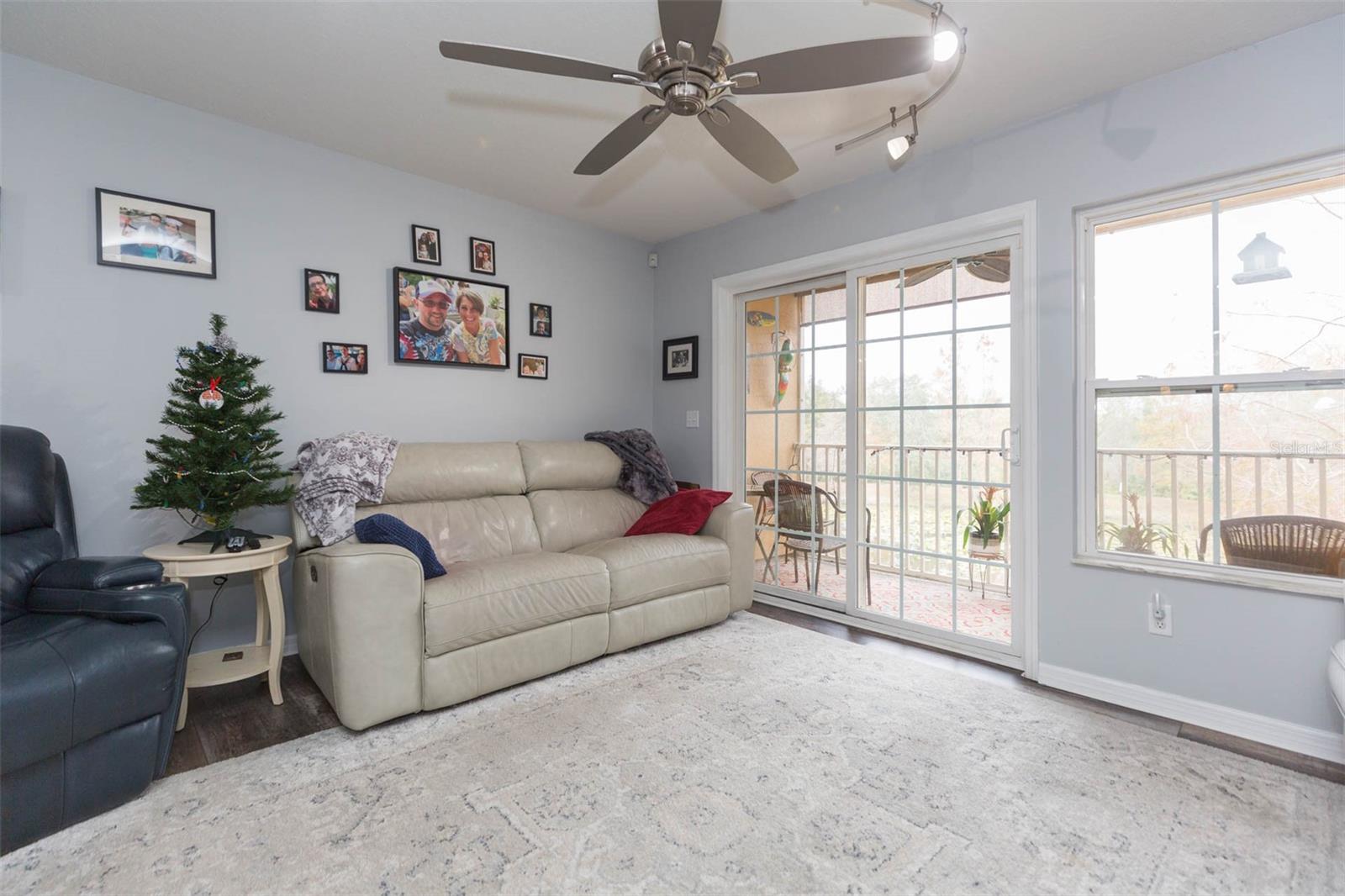 9024 WHITE SAGE LOOP