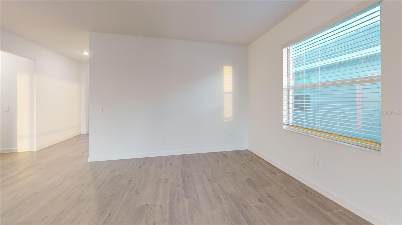 PALM LK/COCO BAY - Residential Lease
