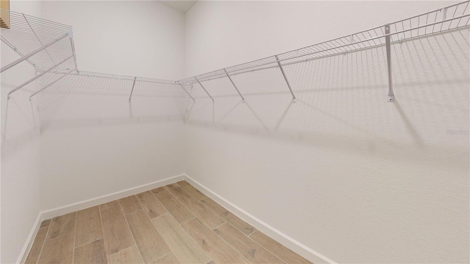 PALM LK/COCO BAY - Residential Lease