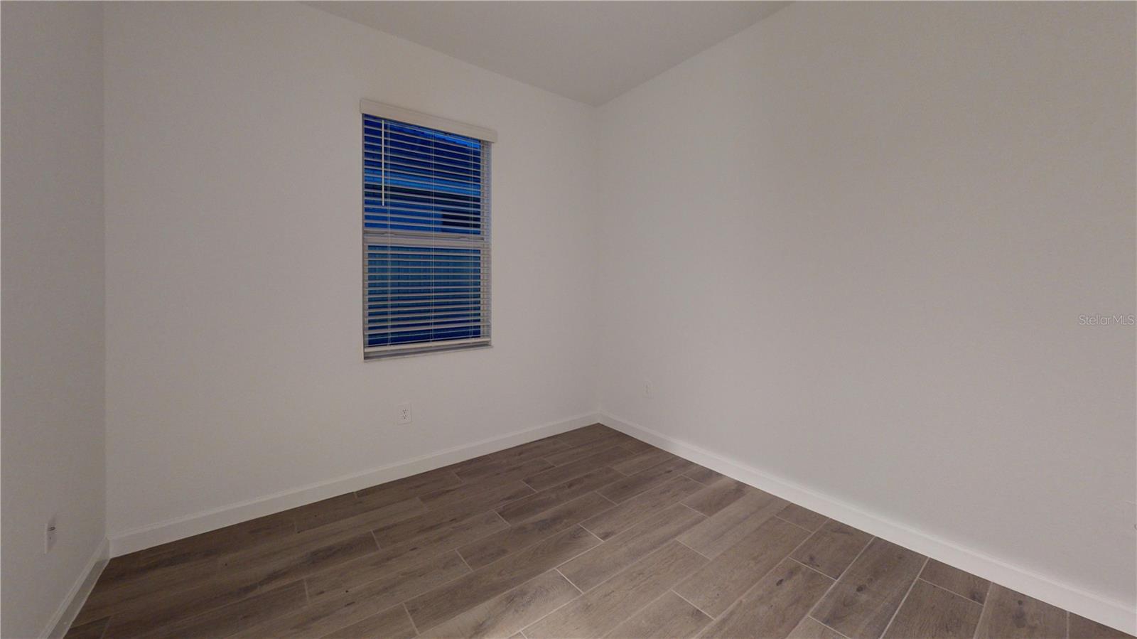 PALM LK/COCO BAY - Residential Lease