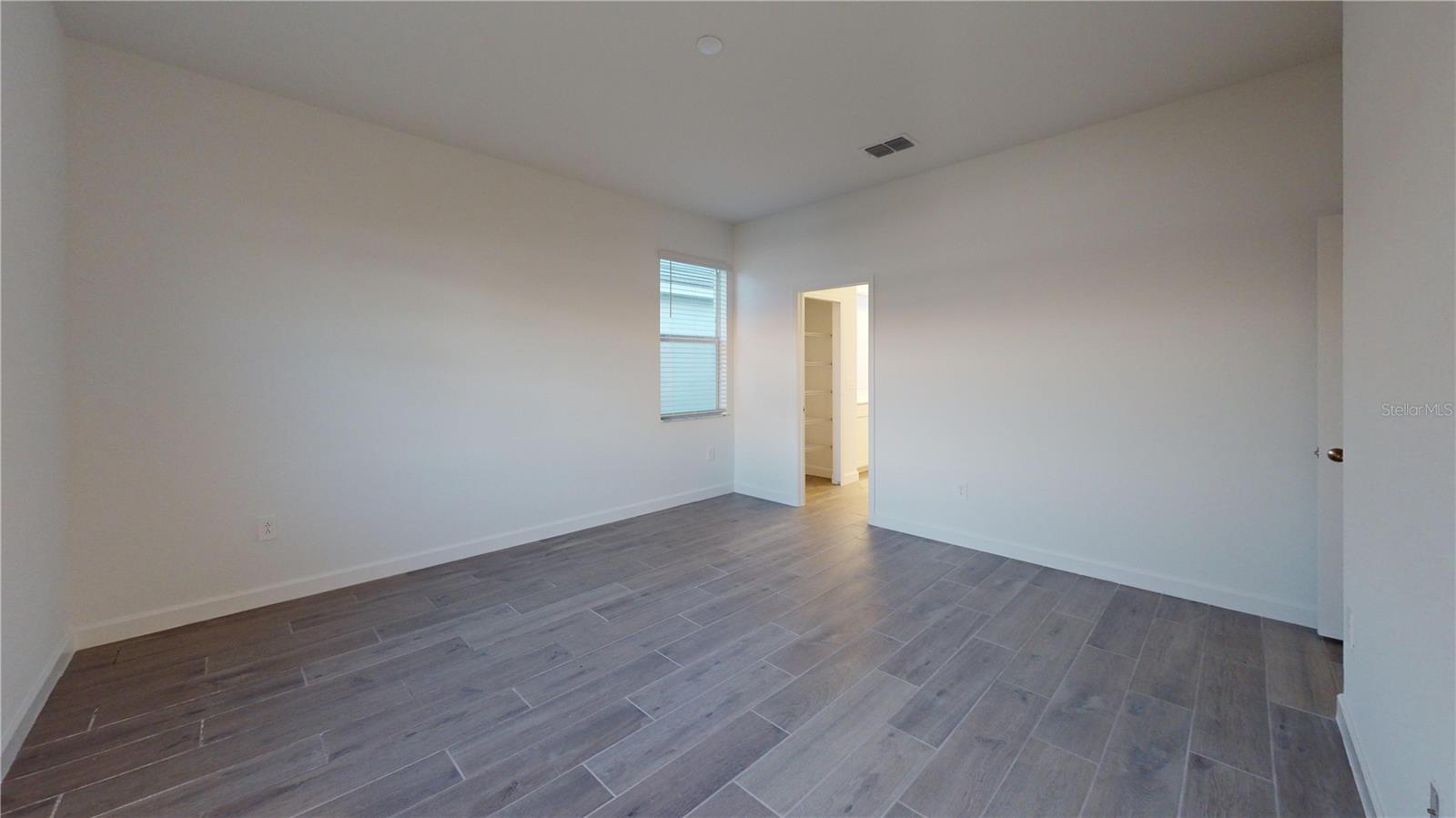 PALM LK/COCO BAY - Residential Lease