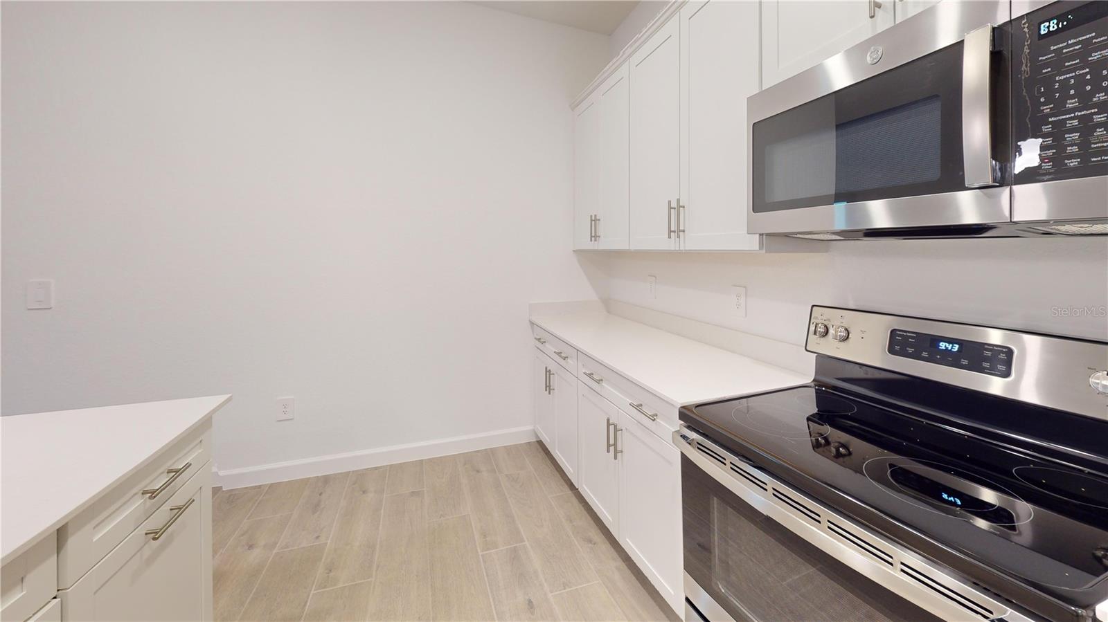 PALM LK/COCO BAY - Residential Lease