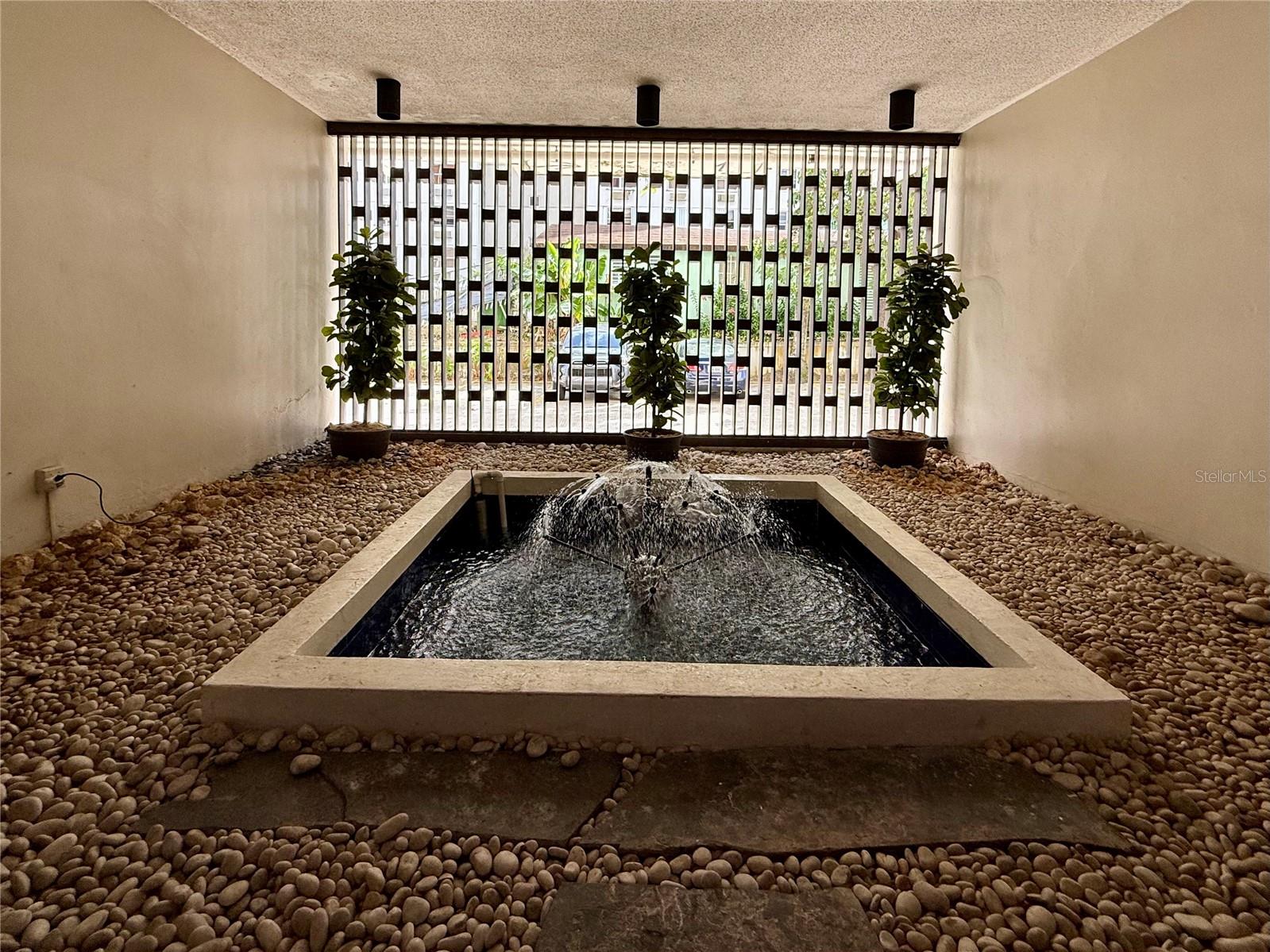 VILLA CAPARRA EXECUTIVE - Residential Lease