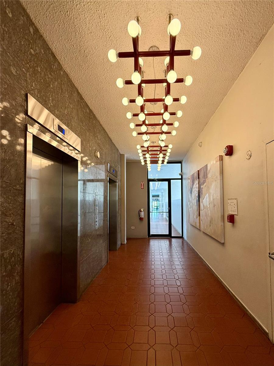 VILLA CAPARRA EXECUTIVE - Residential Lease