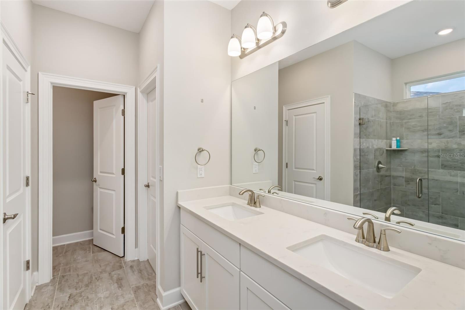 PROVIDENCE RESERVE - Residential