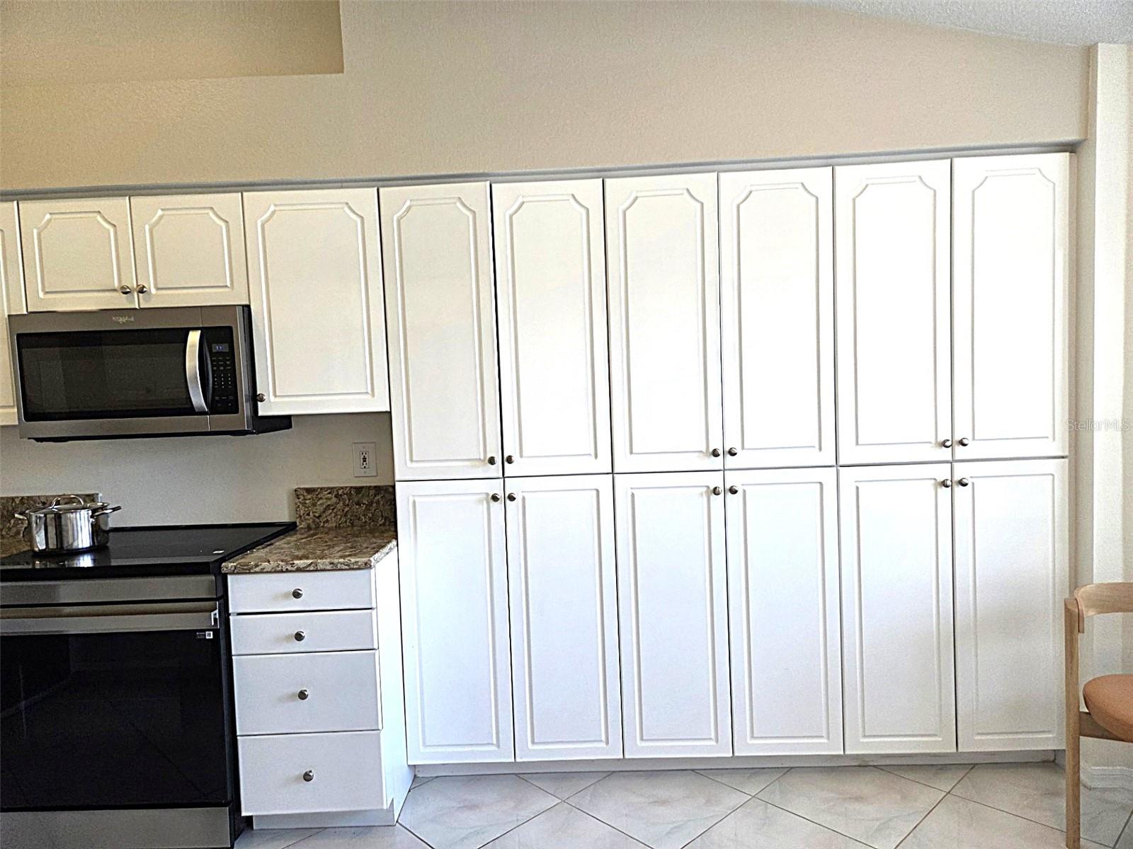 BROOKFIELD - Residential Lease