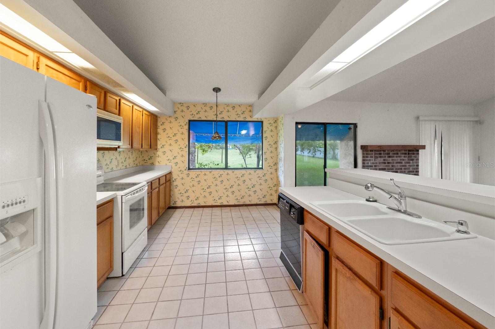 HILLS OF LAKE MARY PH 3 - Residential