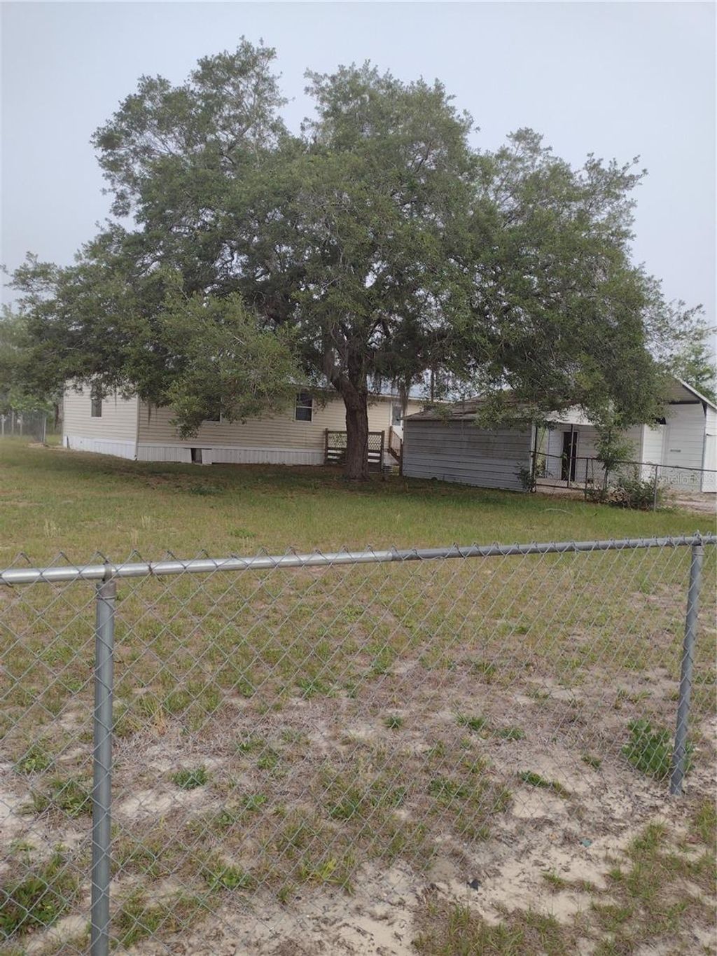 Photo of 8597 SE 126th Place, Belleview, FL 34420 (MLS # G5111936)