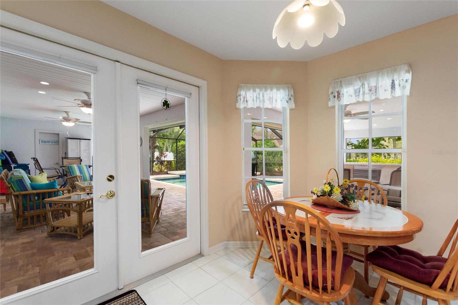 EMERALD RIDGE - Residential