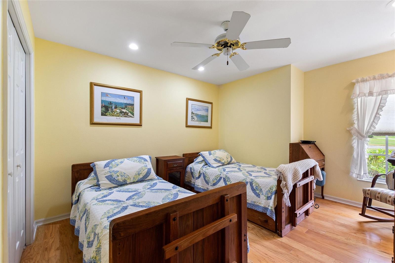 EMERALD RIDGE - Residential