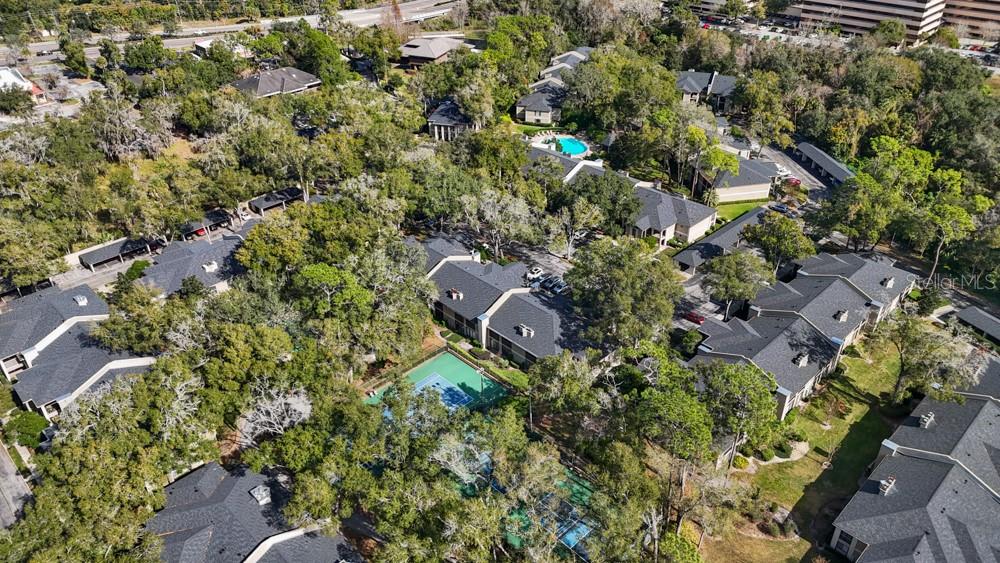 KENSINGTON PARK CONDO - Residential