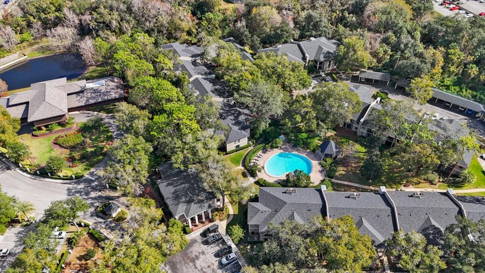 KENSINGTON PARK CONDO - Residential