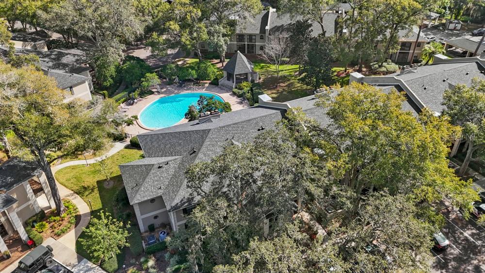 KENSINGTON PARK CONDO - Residential