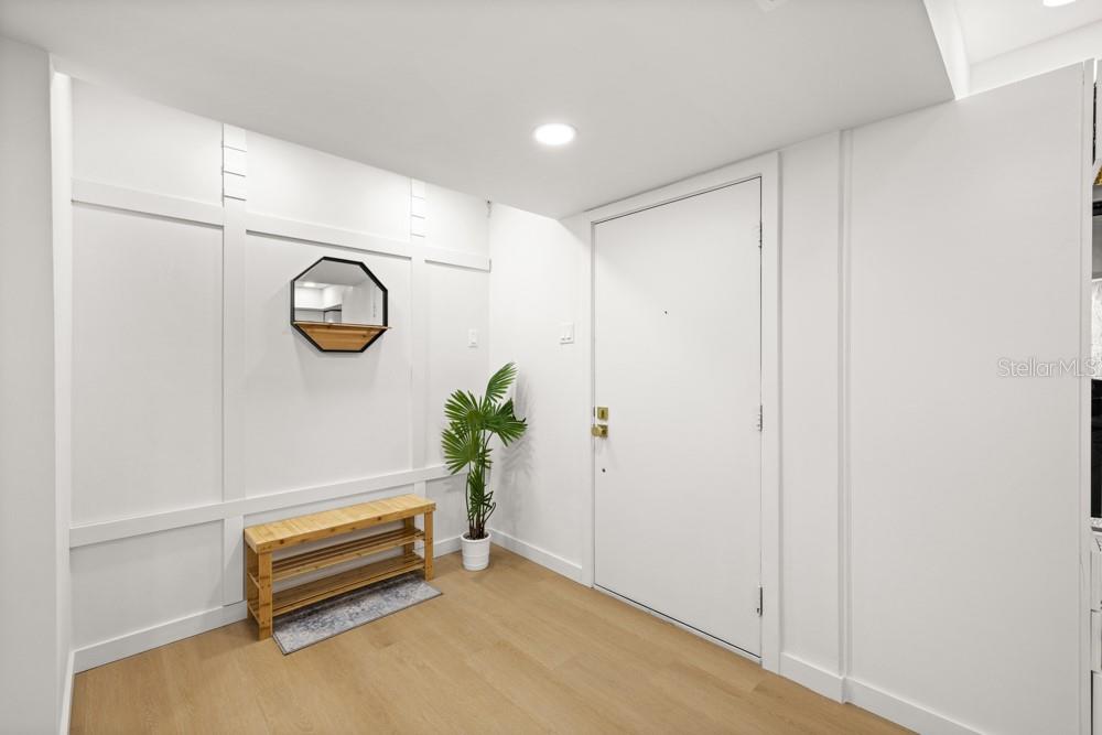 KENSINGTON PARK CONDO - Residential