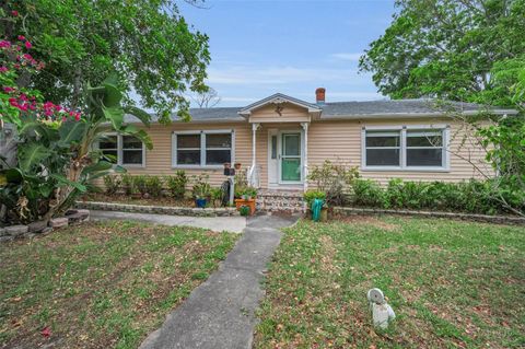 Photo of 4994 17th Avenue N, St Petersburg, FL 33710 (MLS # TB8512149)