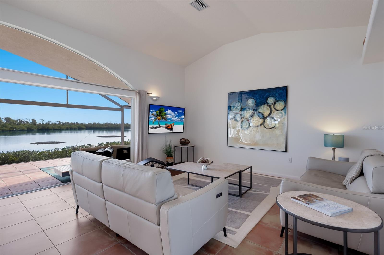 CAPE HAZE WINDWARD - Residential