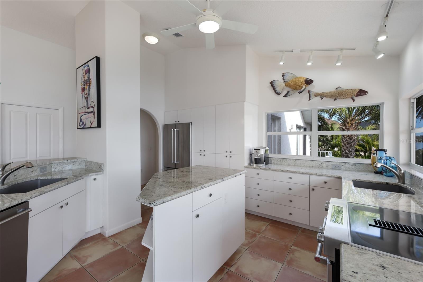 CAPE HAZE WINDWARD - Residential