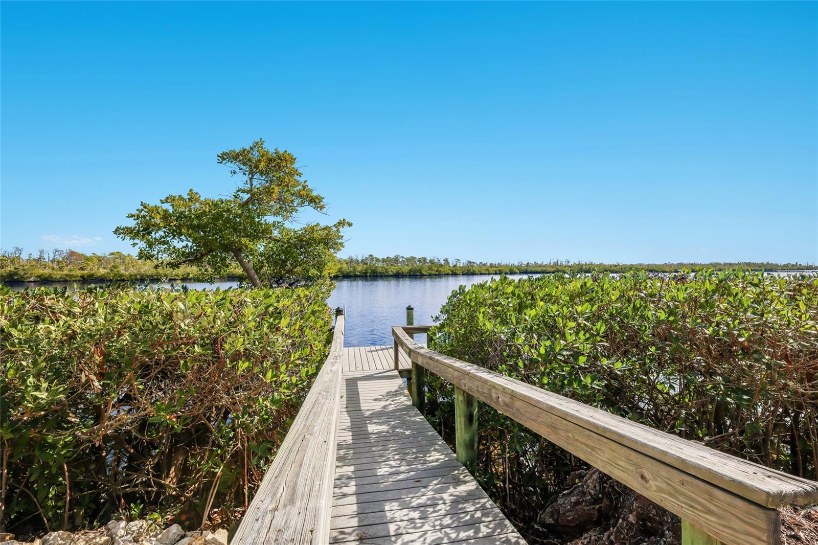 CAPE HAZE WINDWARD - Residential