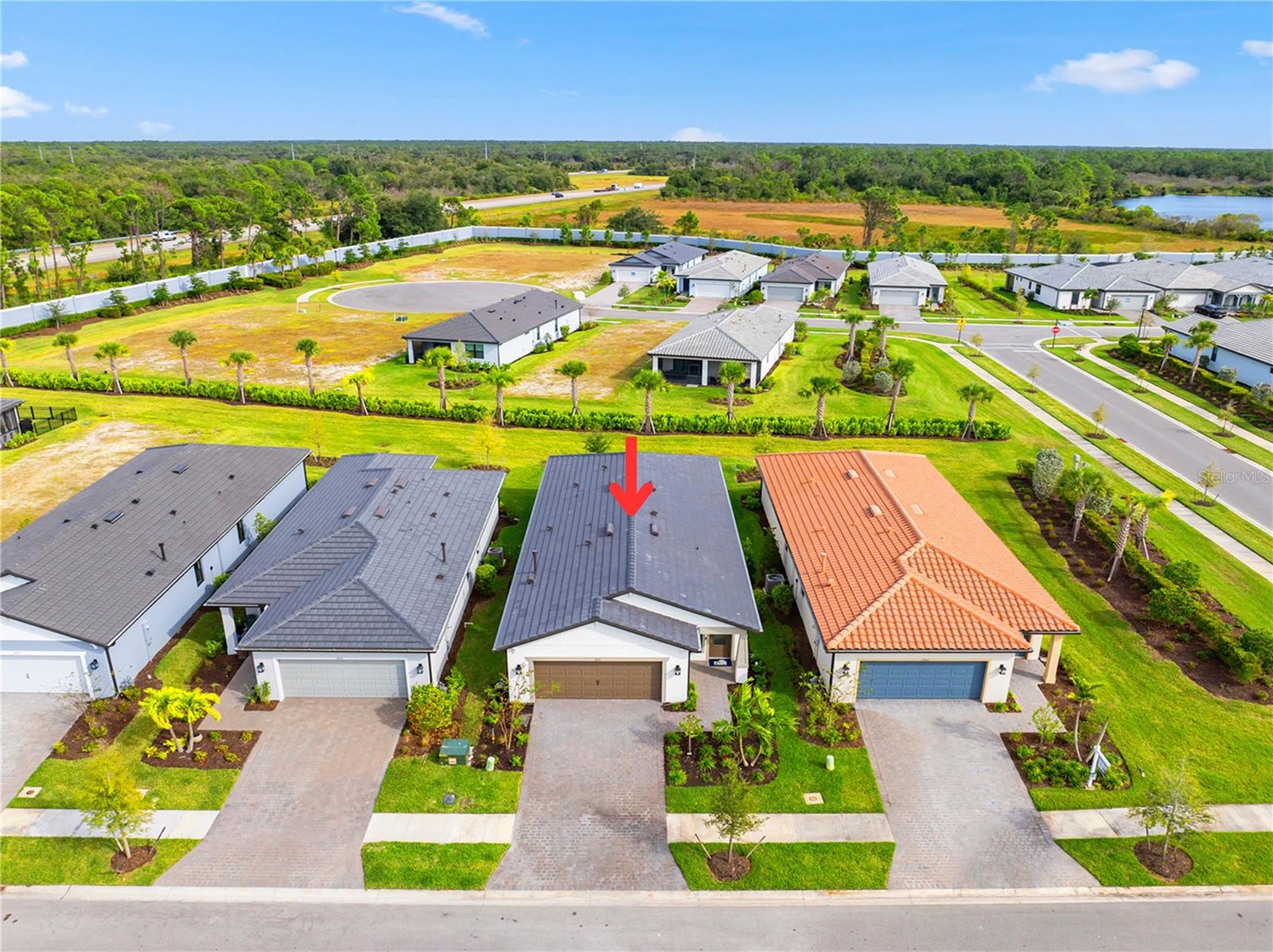 ARBOR OAKS AT THE WOODLANDS - Residential