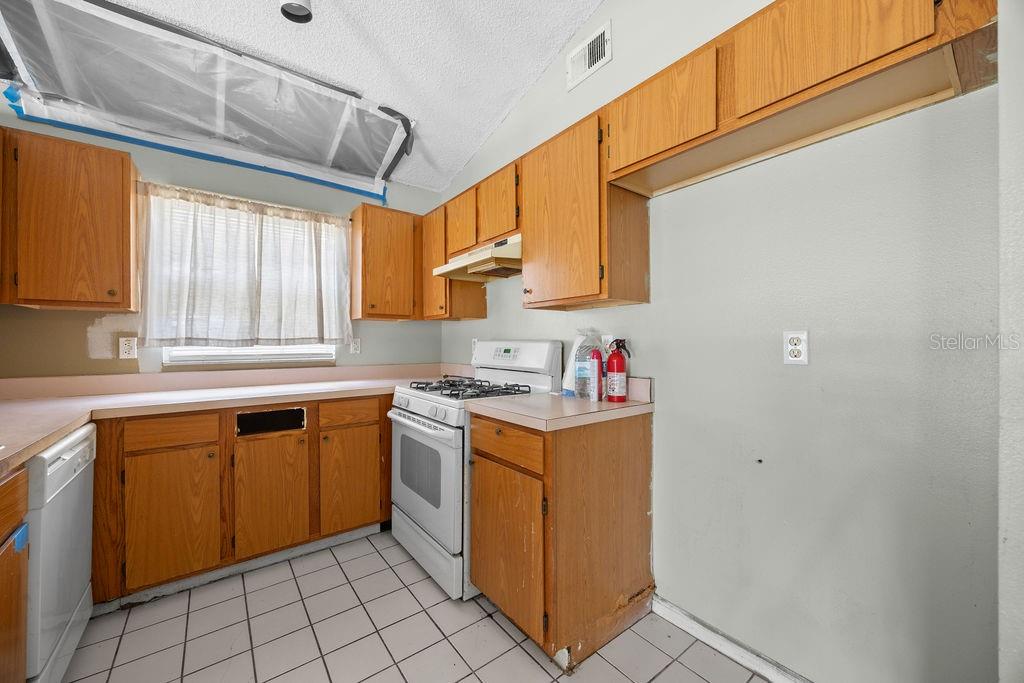 1506 BROOKEBRIDGE DRIVE