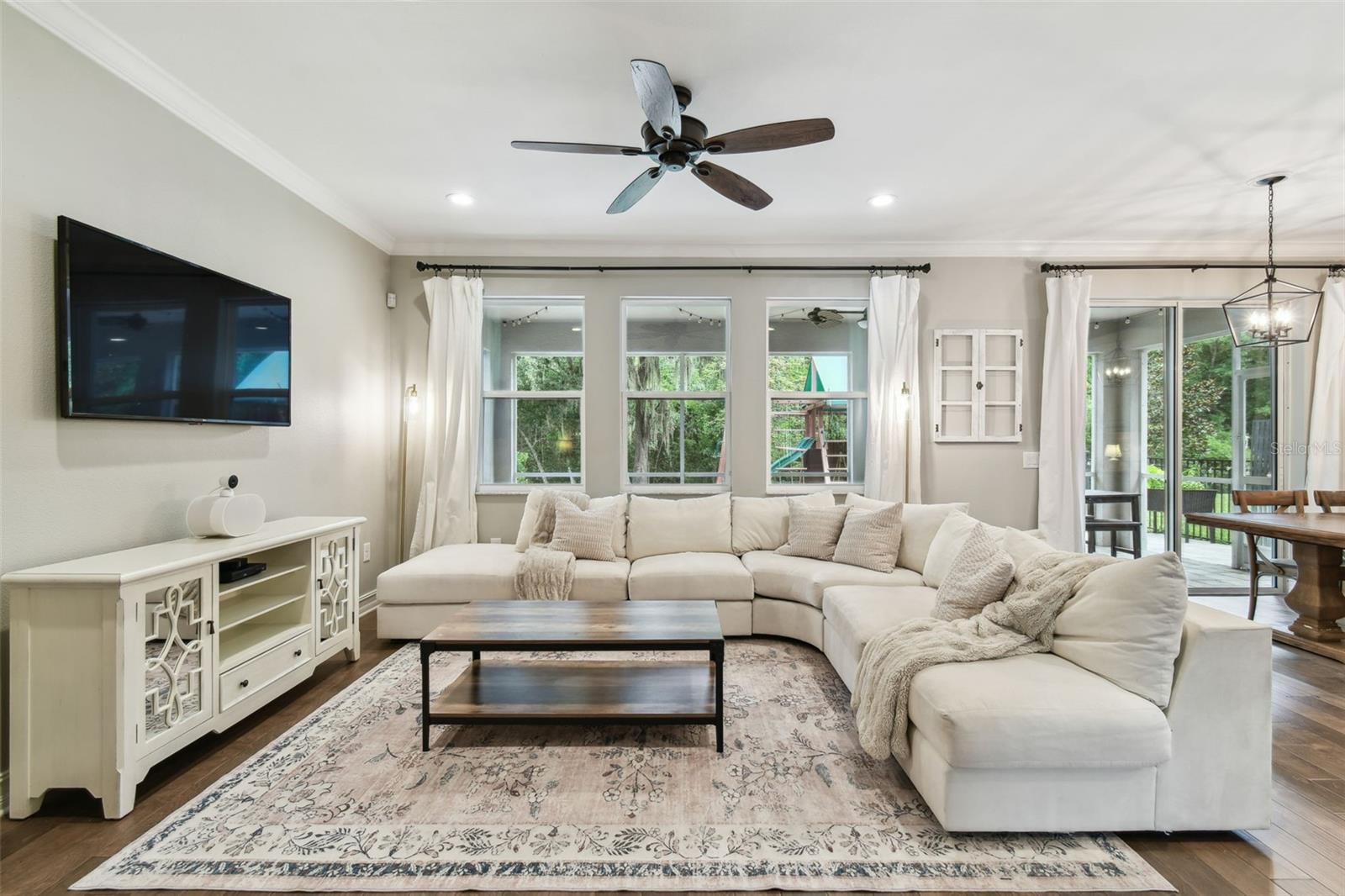 6214 WINDSHIP COURT