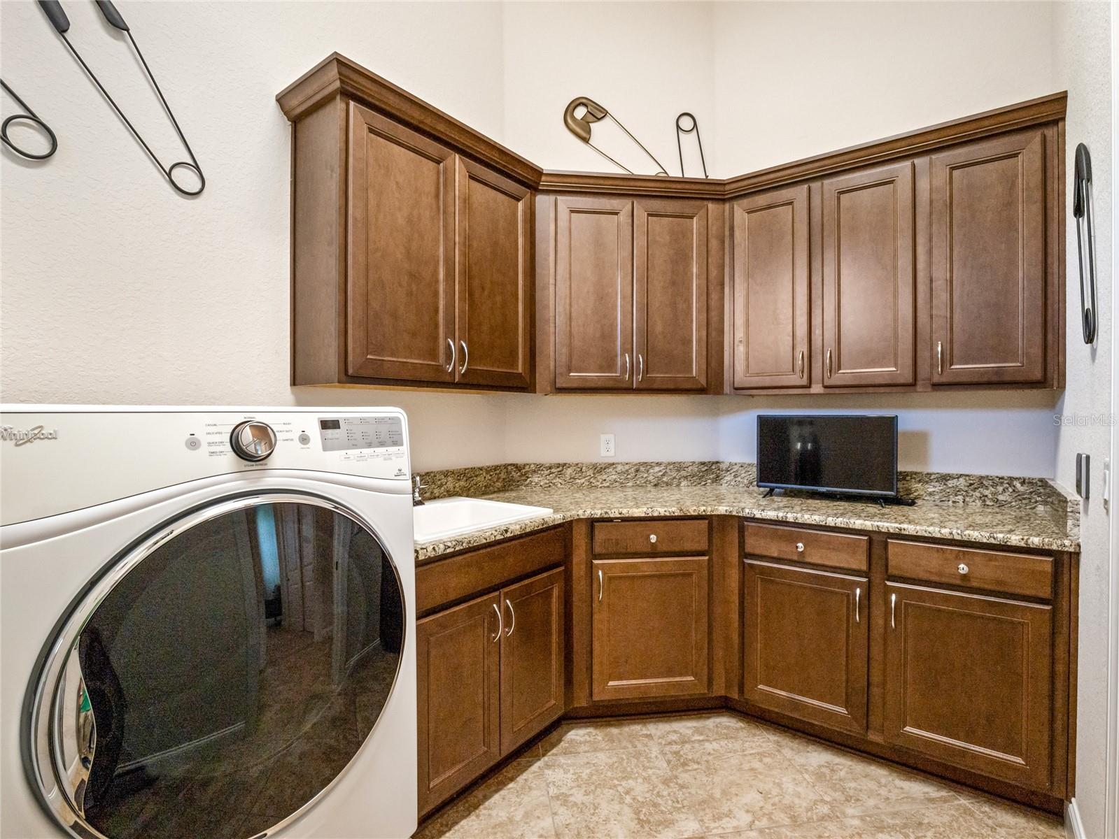 CASABELLA PH 2 - Residential