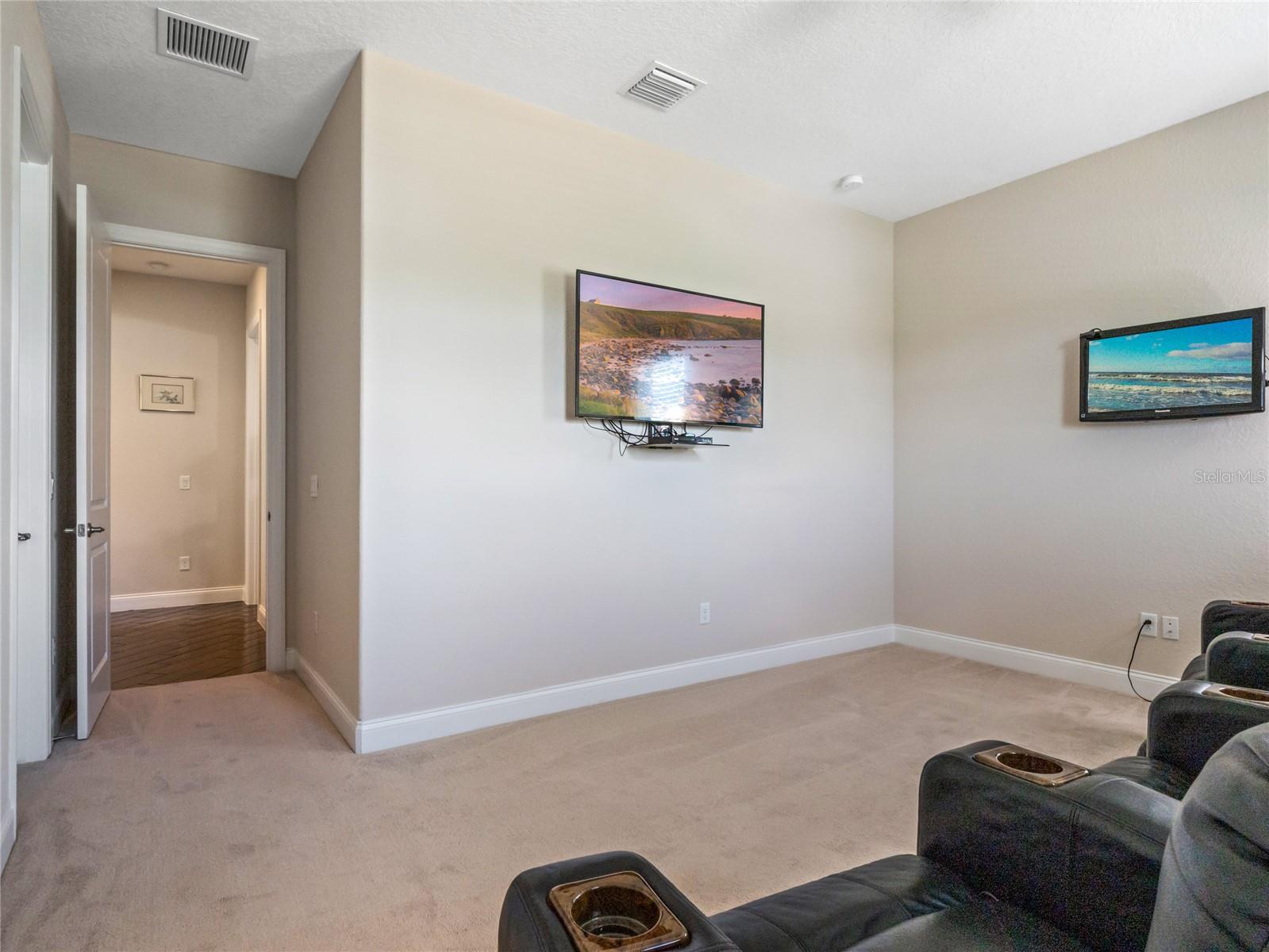 CASABELLA PH 2 - Residential