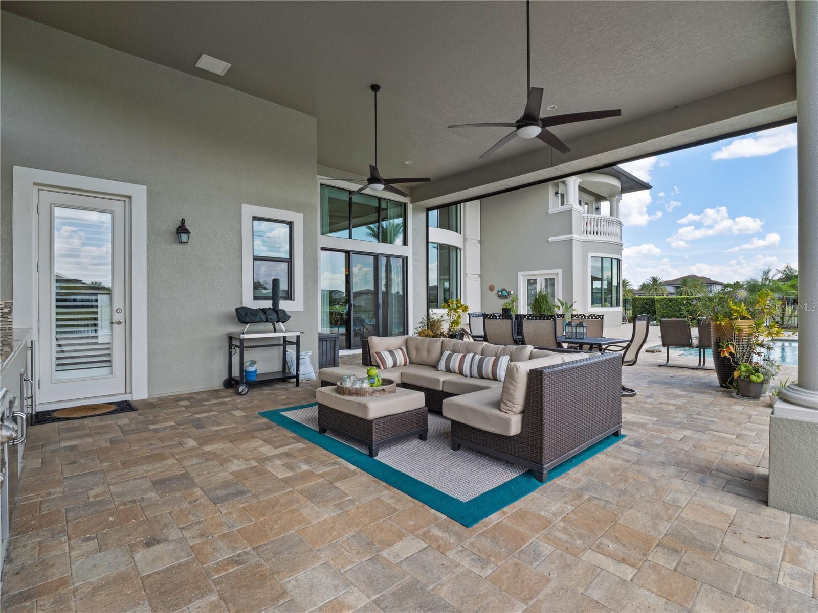 CASABELLA PH 2 - Residential