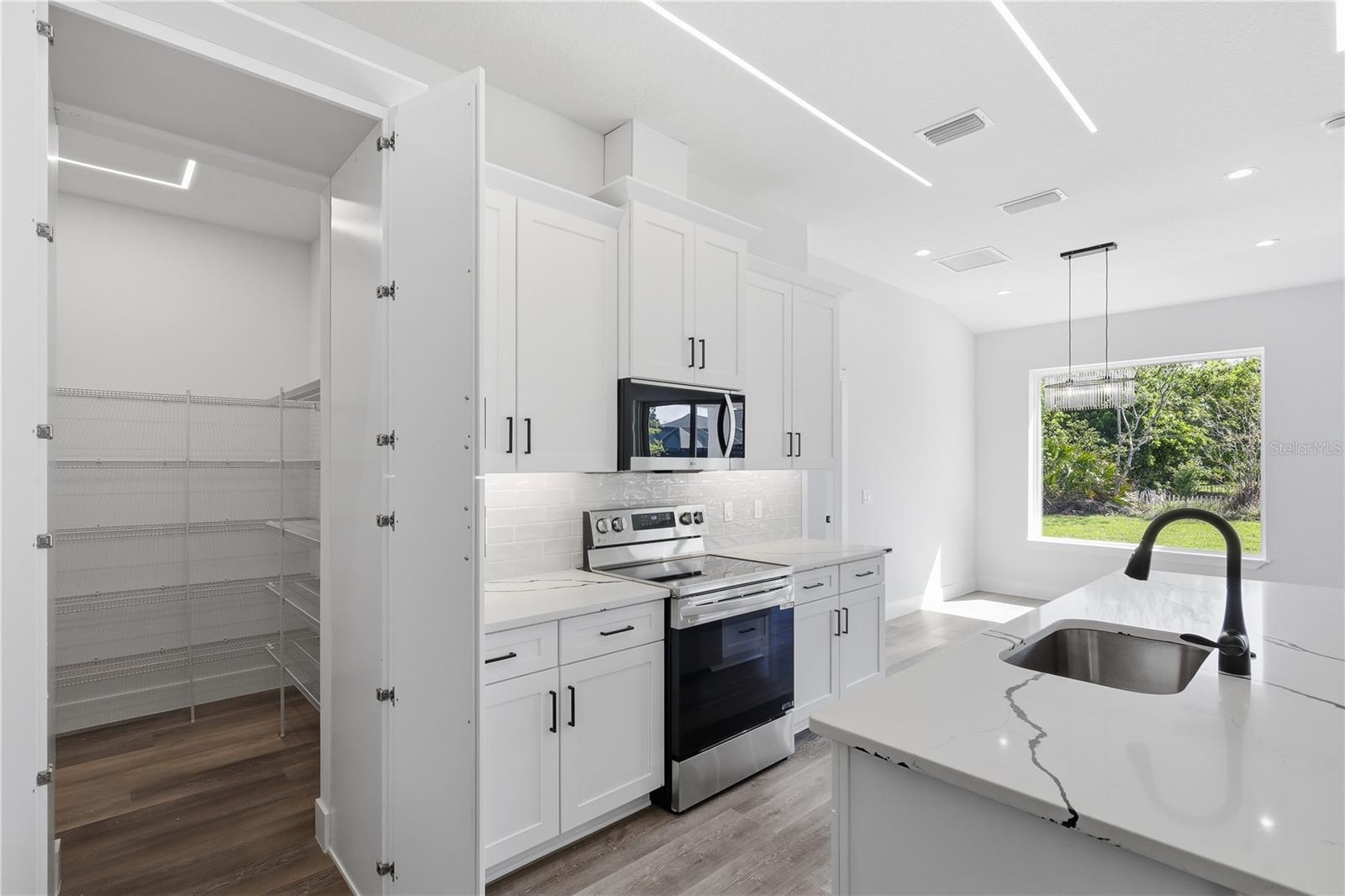 INDIAN TRAILS - Residential